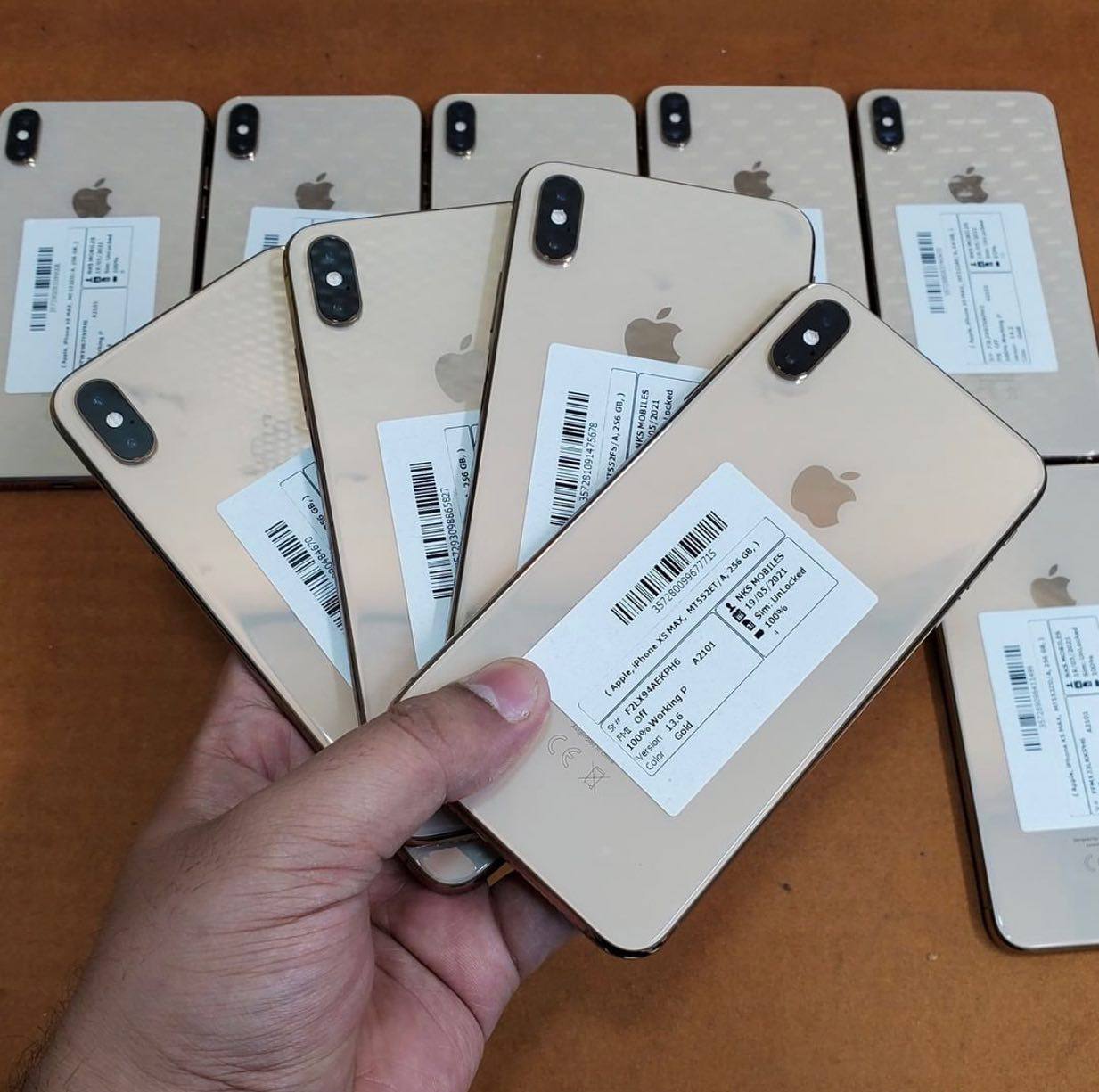 wholesale iphones