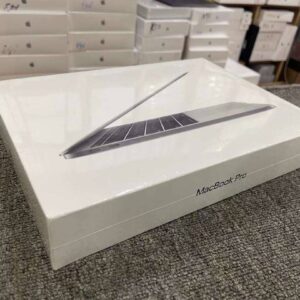 MacBook Pro 13-inch M2 (MOQ: 10 Pcs)